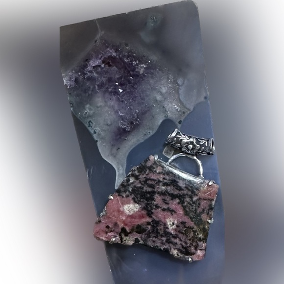 Natural Rough Rhodonite Large Pendant. - Picture 2 of 6